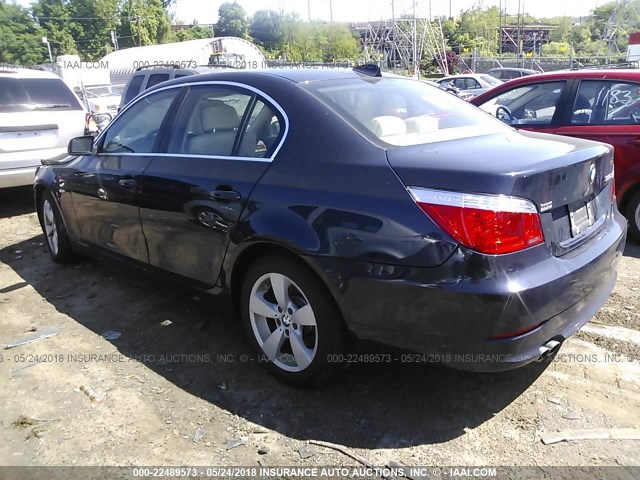 WBANV13548CZ54360 - 2008 BMW 528 XI BLUE photo 3