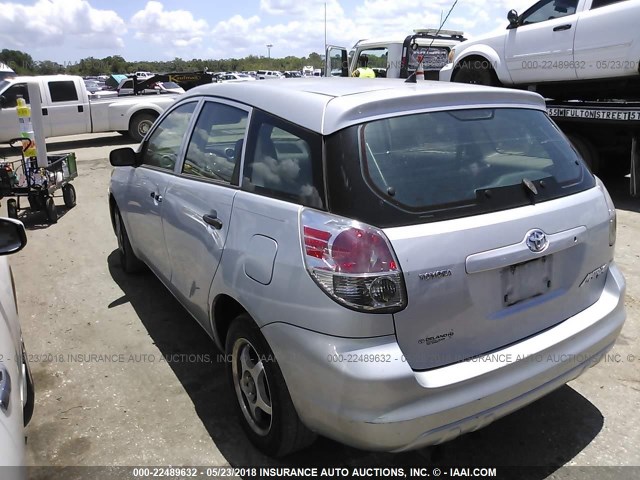 2T1KR32E07C660774 - 2007 TOYOTA COROLLA MATRIX XR SILVER photo 3
