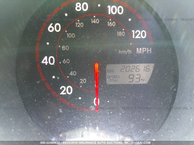 2T1KR32E07C660774 - 2007 TOYOTA COROLLA MATRIX XR SILVER photo 7