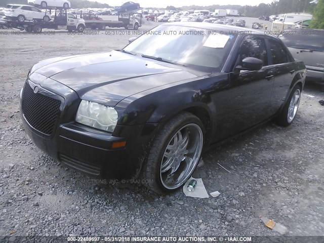 2C3KA43D39H551693 - 2009 CHRYSLER 300 LX BLACK photo 2