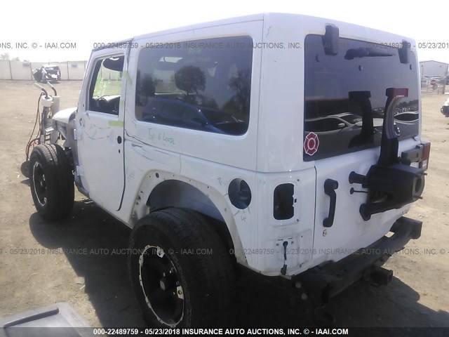 1C4AJWAG7FL693592 - 2015 JEEP WRANGLER SPORT WHITE photo 3