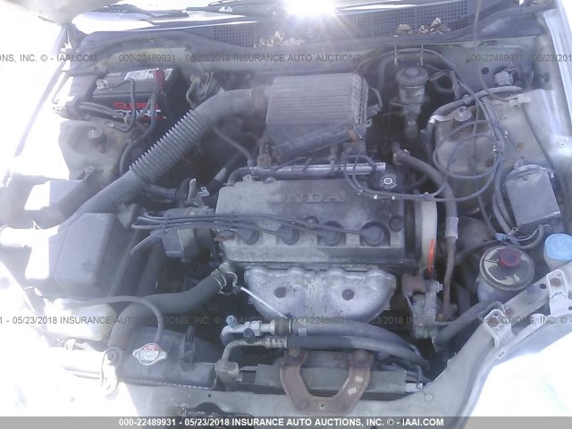 2HGEJ6617YH580605 - 2000 HONDA CIVIC SE SILVER photo 10