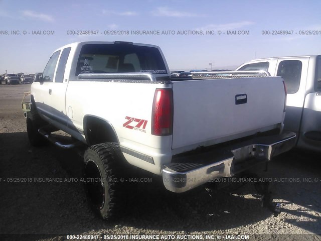 2GTEK19K6S1525095 - 1995 GMC SIERRA K1500 WHITE photo 3