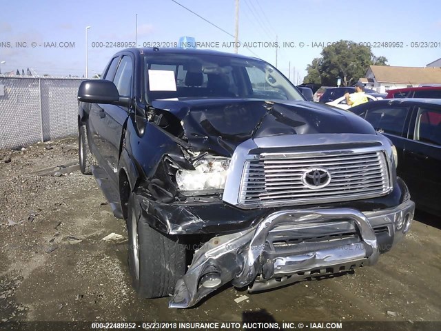 5TFRY5F10AX090031 - 2010 TOYOTA TUNDRA DOUBLE CAB SR5 BLACK photo 6