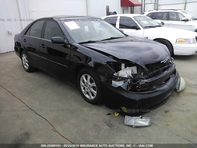 4T1BF30K95U086477 - 2005 TOYOTA CAMRY LE/XLE/SE შავი ფოტო 1