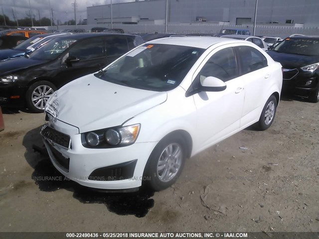 1G1JA5SH5C4216482 - 2012 CHEVROLET SONIC LS 白色 照片 2