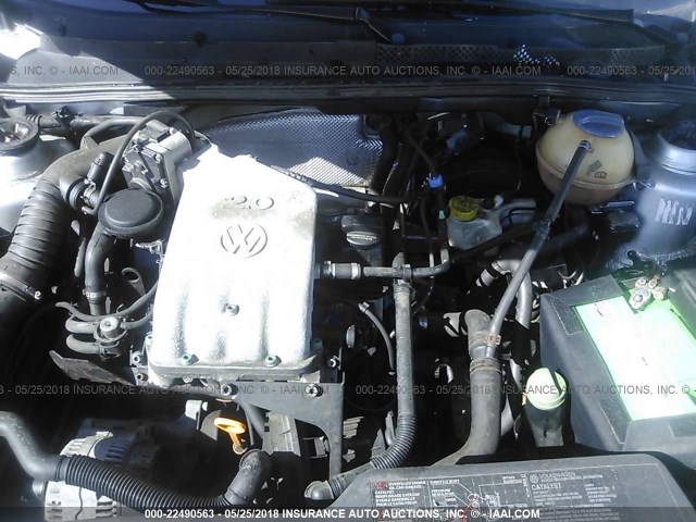 3VWDC21V82M807782 - 2002 VOLKSWAGEN CABRIO GLX 银色 照片 10