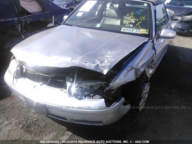 3VWDC21V82M807782 - 2002 VOLKSWAGEN CABRIO GLX 银色 照片 6