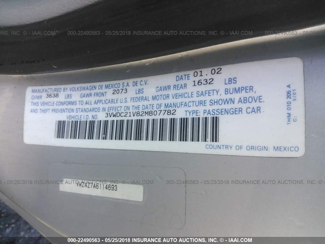 3VWDC21V82M807782 - 2002 VOLKSWAGEN CABRIO GLX 银色 照片 9