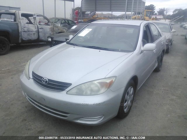4T1BE32K64U877399 - 2004 TOYOTA CAMRY LE/XLE/SE 灰色 照片 2