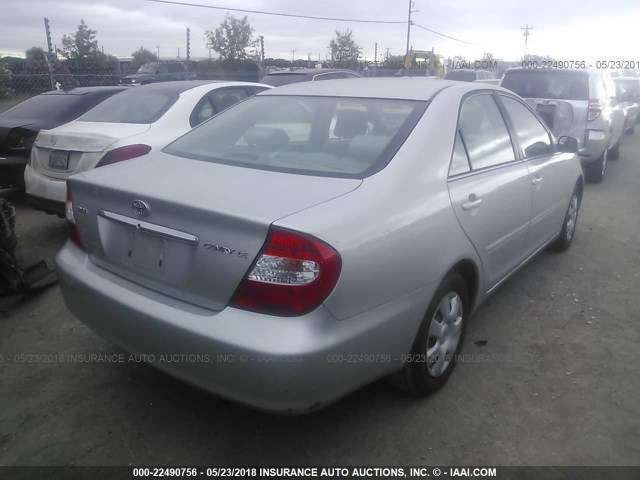 4T1BE32K64U877399 - 2004 TOYOTA CAMRY LE/XLE/SE 灰色 照片 4