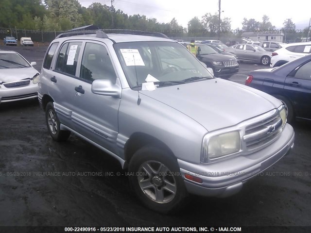 2CNBJ634X26944529 - 2002 CHEVROLET TRACKER LT SILVER photo 1