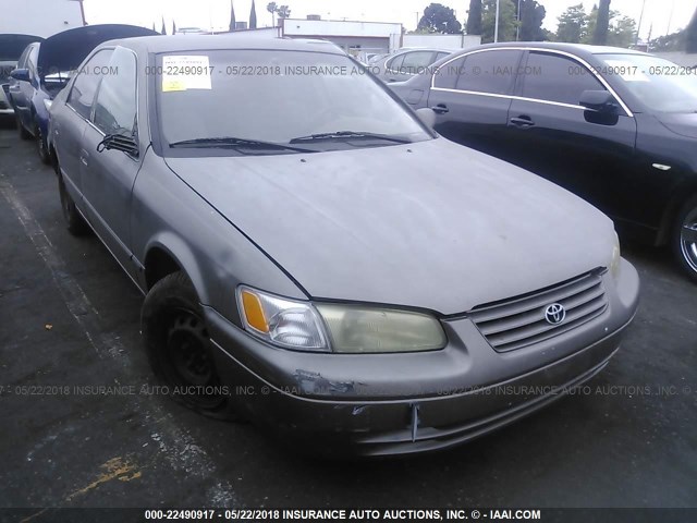 4T1BG22KXXU456570 - 1999 TOYOTA CAMRY CE/LE/XLE BROWN photo 1