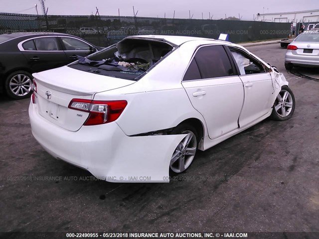 4T1BF1FK0DU648874 - 2013 TOYOTA CAMRY L/SE/LE/XLE WHITE photo 4