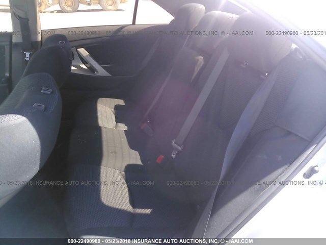 4T1BF3EK9AU096025 - 2010 TOYOTA CAMRY SE/LE/XLE SILVER photo 8