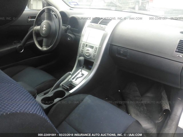 JTKDE177550006484 - 2005 TOYOTA SCION TC 银色 照片 5