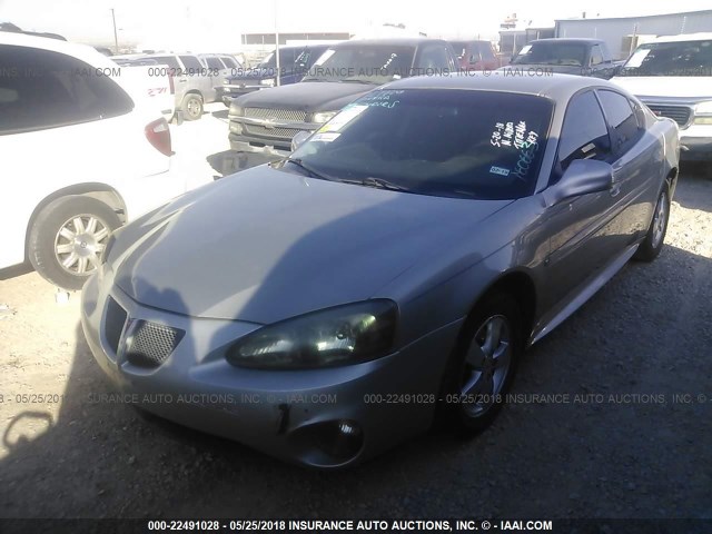 2G2WP552X81160663 - 2008 PONTIAC GRAND PRIX SILVER photo 2