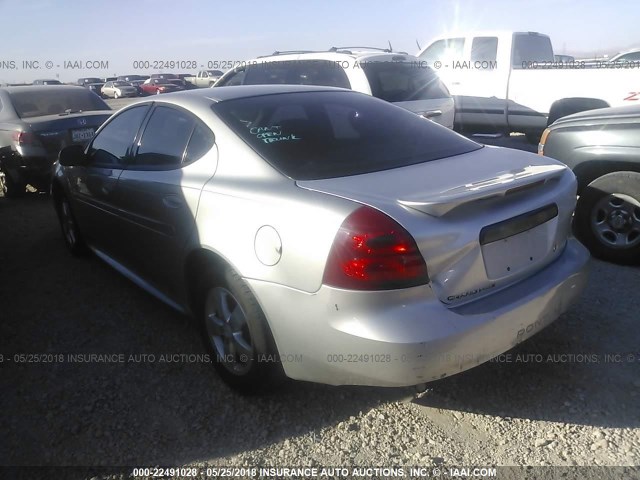 2G2WP552X81160663 - 2008 PONTIAC GRAND PRIX SILVER photo 3