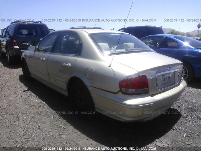 KMHWF25H44A018841 - 2004 HYUNDAI SONATA GL GOLD photo 3