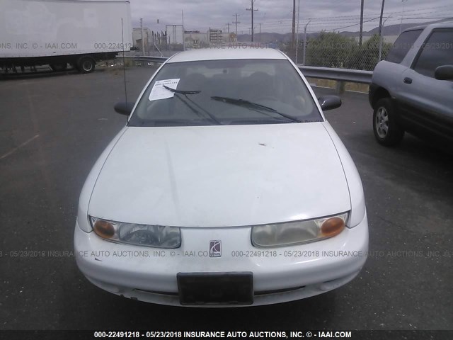 1G8ZH52832Z203635 - 2002 SATURN SL1 WHITE photo 6