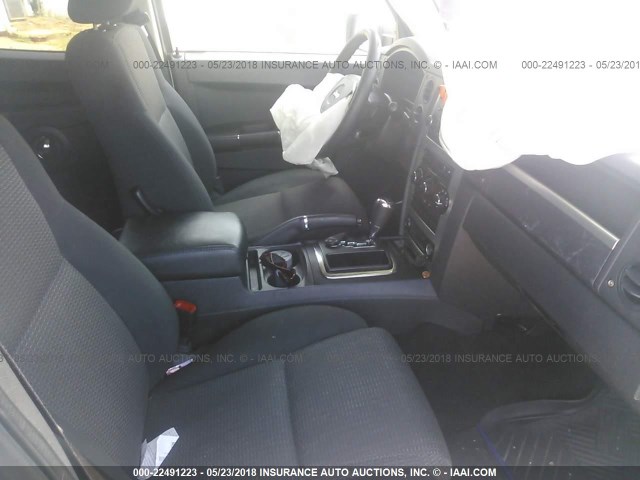 1J4RH4GK5AC140960 - 2010 JEEP COMMANDER SPORT ვერცხლისფერი ფოტო 5