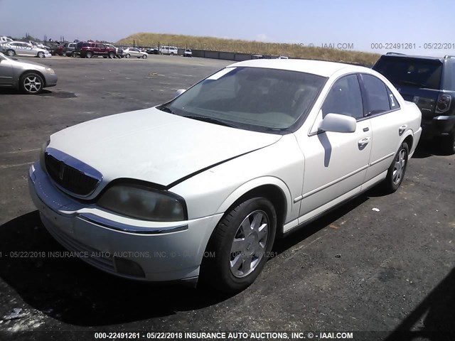 1LNHM86S14Y613374 - 2004 LINCOLN LS 白色 照片 2