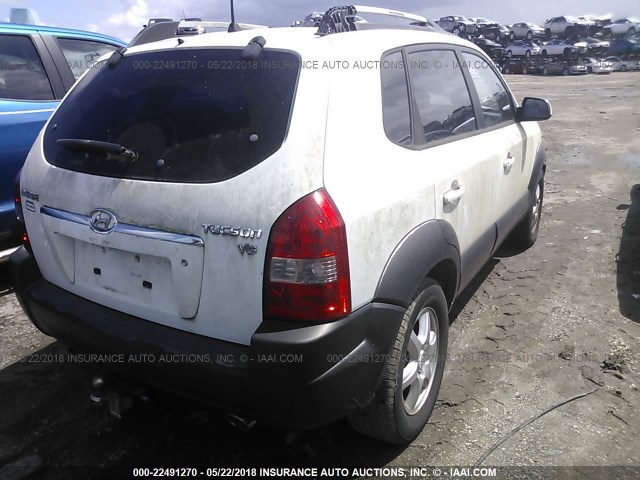 KM8JN12D65U107674 - 2005 HYUNDAI TUCSON GLS/LX WHITE photo 4