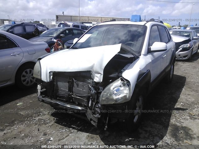 KM8JN12D65U107674 - 2005 HYUNDAI TUCSON GLS/LX WHITE photo 6