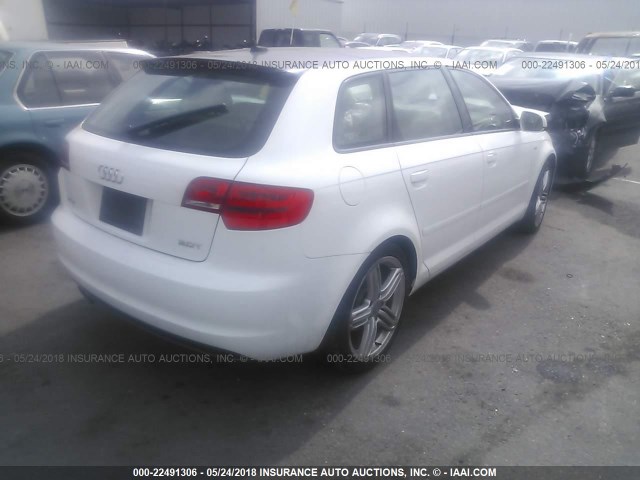 WAUKEAFM7DA032631 - 2013 AUDI A3 PREMIUM PLUS WHITE photo 4