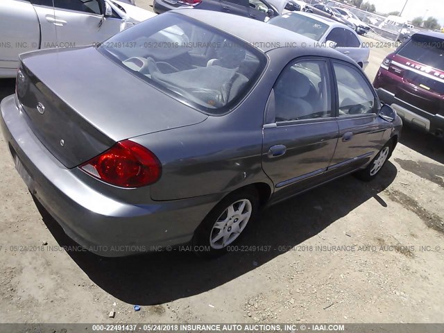 KNAFB121335290142 - 2003 KIA SPECTRA LS GRAY photo 4