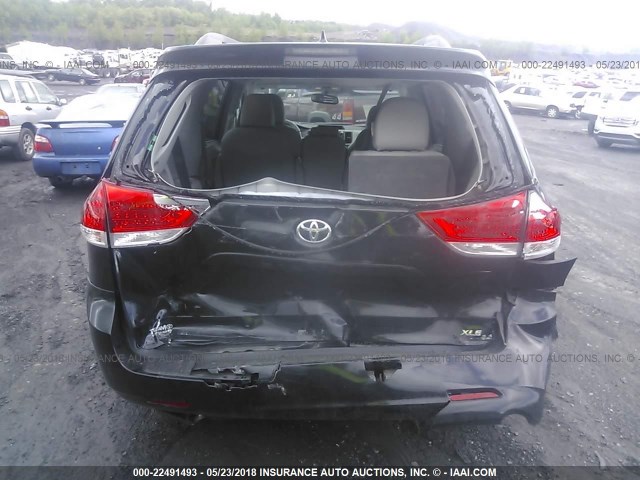 5TDYK3DC6BS099359 - 2011 TOYOTA SIENNA XLE/LIMITED BLACK photo 6