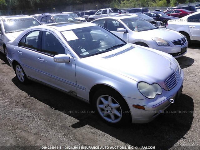 WDBRF84J14F448479 - 2004 MERCEDES-BENZ C 320 4MATIC SILVER photo 1