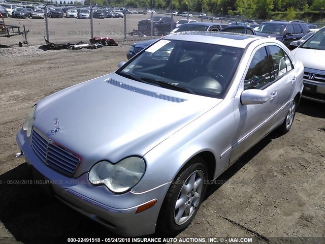 WDBRF84J14F448479 - 2004 MERCEDES-BENZ C 320 4MATIC SILVER photo 2