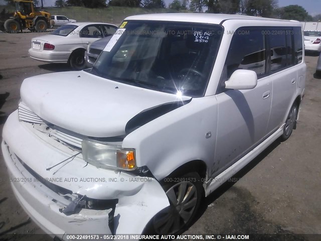 JTLKT324650221311 - 2005 TOYOTA SCION XB თეთრი ფოტო 2