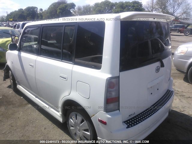 JTLKT324650221311 - 2005 TOYOTA SCION XB თეთრი ფოტო 3