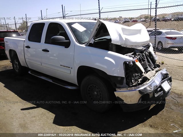 3GTEK13J98G264190 - 2008 GMC SIERRA K1500 WHITE photo 1