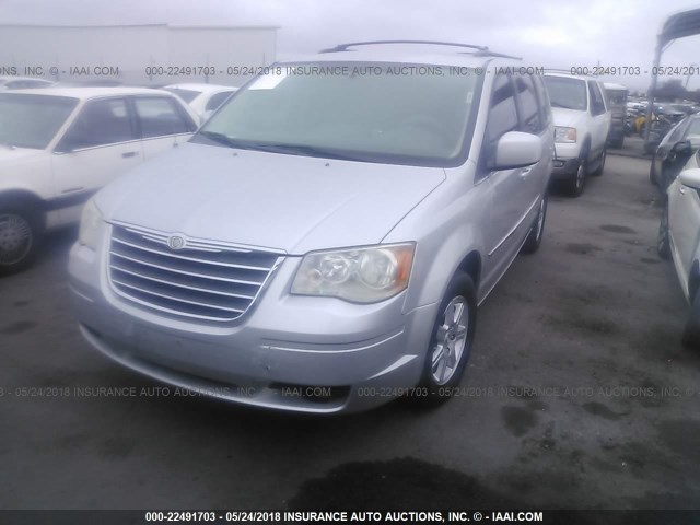 2A4RR5D14AR306875 - 2010 CHRYSLER TOWN & COUNTRY TOURING SILVER photo 2