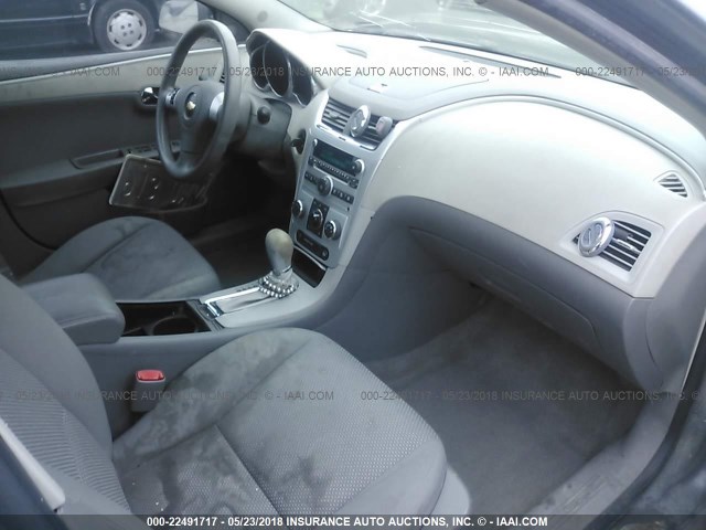 1G1ZG57BX8F172030 - 2008 CHEVROLET MALIBU LS GRAY photo 5