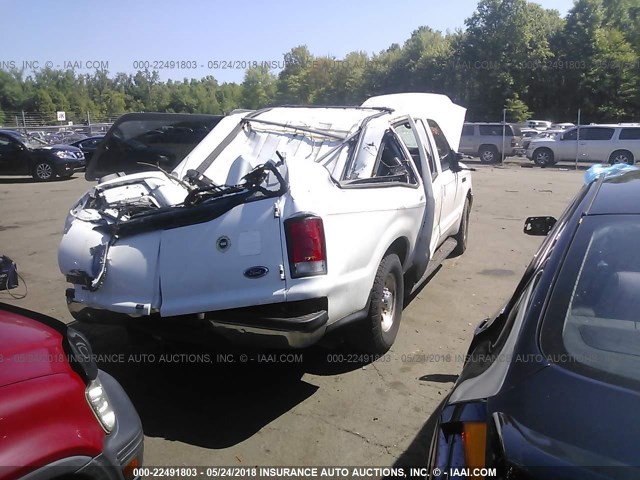 1FMNU40F0YEE49579 - 2000 FORD EXCURSION XLT WHITE photo 4