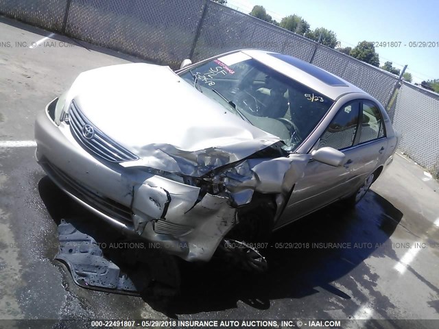 4T1BE32K35U413326 - 2005 TOYOTA CAMRY LE/XLE/SE 金色 照片 2