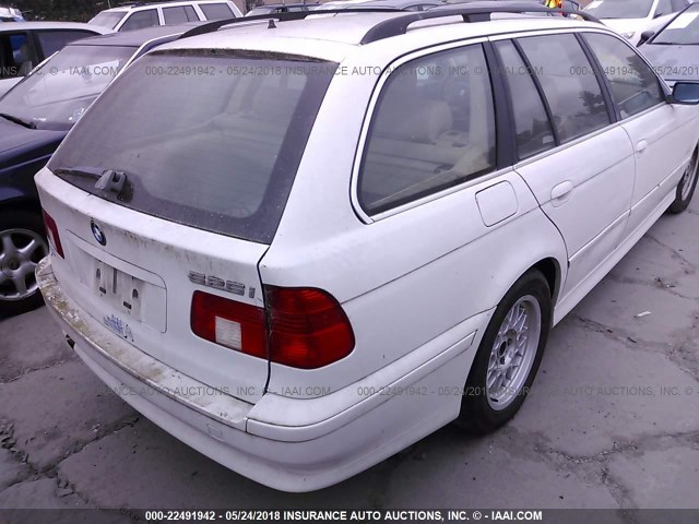 WBADS43441GD85251 - 2001 BMW 525 IT AUTOMATIC WHITE photo 4