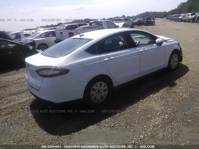 1FA6P0G75E5369168 - 2014 FORD FUSION S WHITE photo 4