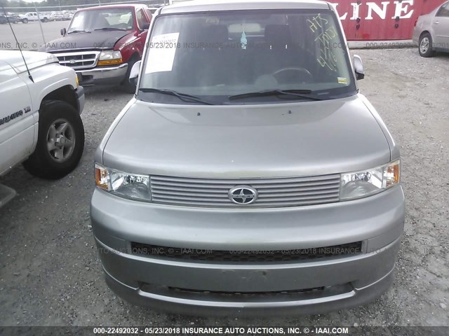 JTLKT324450218813 - 2005 TOYOTA SCION XB 灰色 照片 6