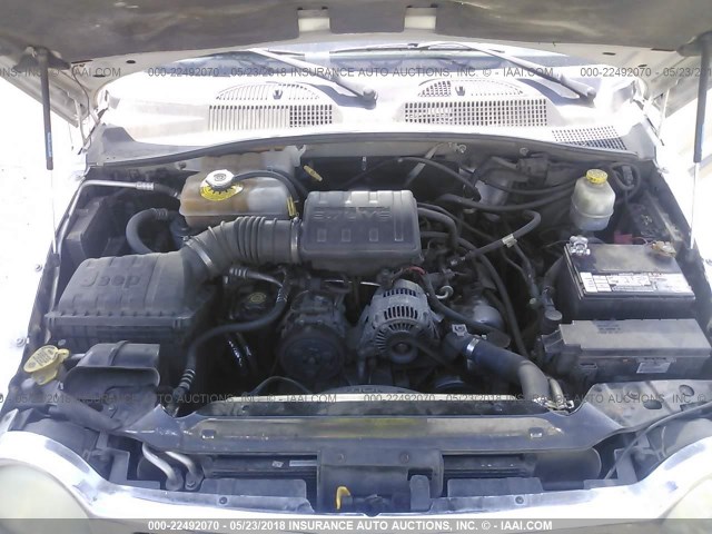 1J4GK48K72W164460 - 2002 JEEP LIBERTY SPORT 银色 照片 10