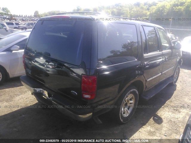 1FMPU16L82LA19533 - 2002 FORD EXPEDITION XLT შავი ფოტო 4