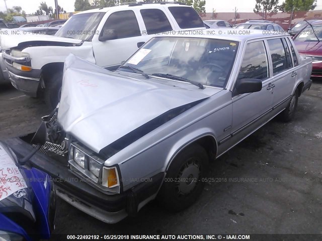 YV1FX8848H1128854 - 1987 VOLVO 740 GLE SILVER photo 2