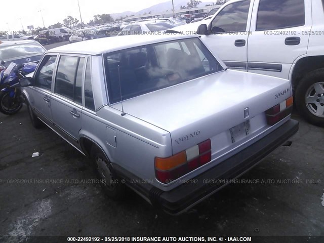 YV1FX8848H1128854 - 1987 VOLVO 740 GLE SILVER photo 3