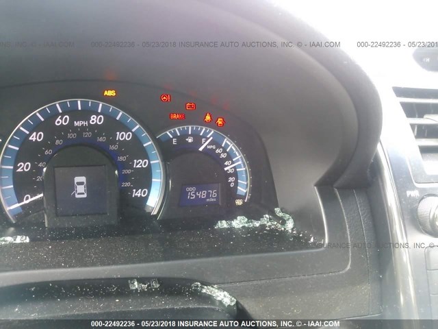 4T1BD1FK0CU016204 - 2012 TOYOTA CAMRY HYBRID/LE/XLE 白色 照片 7