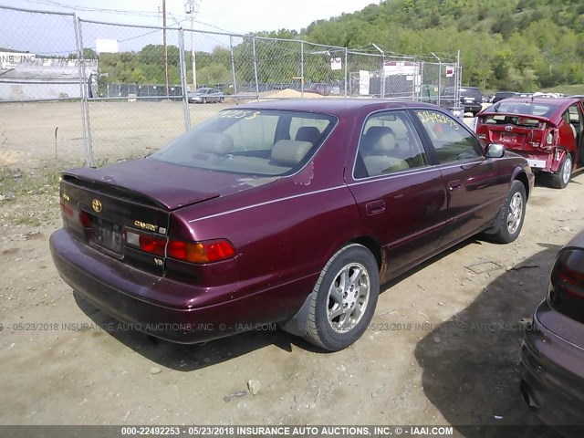 4T1BF22K8WU050076 - 1998 TOYOTA CAMRY CE/LE/XLE 栗色 照片 4