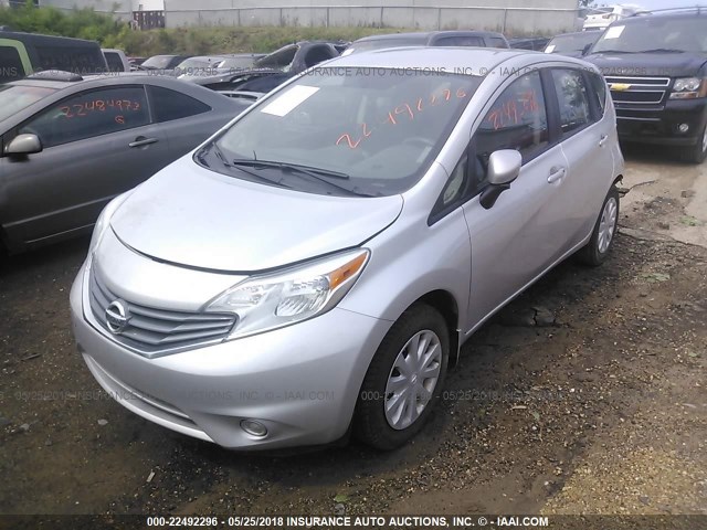 3N1CE2CP4FL447674 - 2015 NISSAN VERSA NOTE S/S PLUS/SV/SL/SR SILVER photo 2